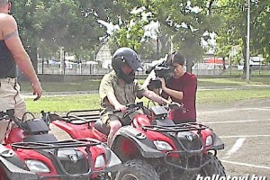 taxisnap_2006 004.JPG